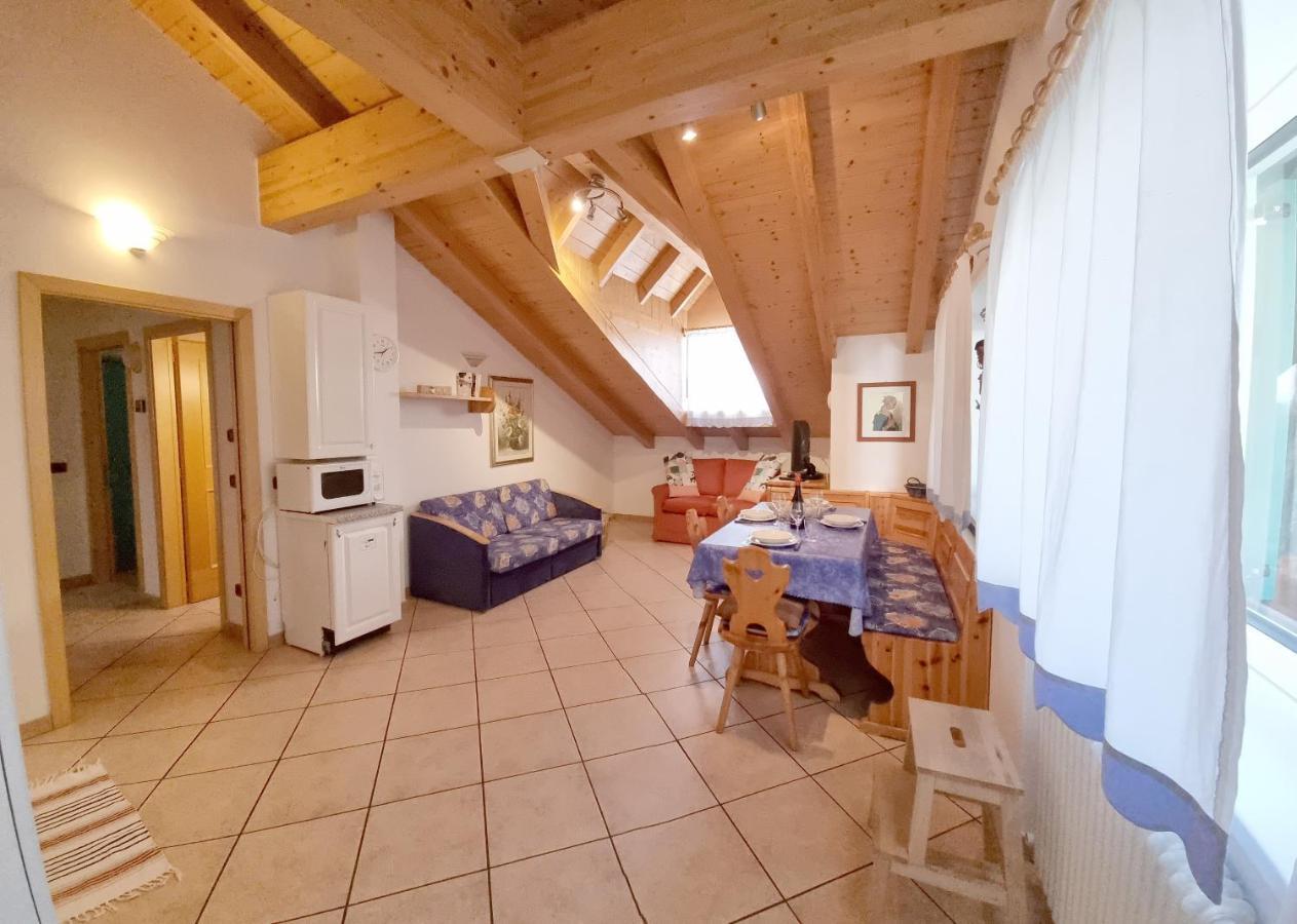 Ciapia Appartement Campitello di Fassa Buitenkant foto